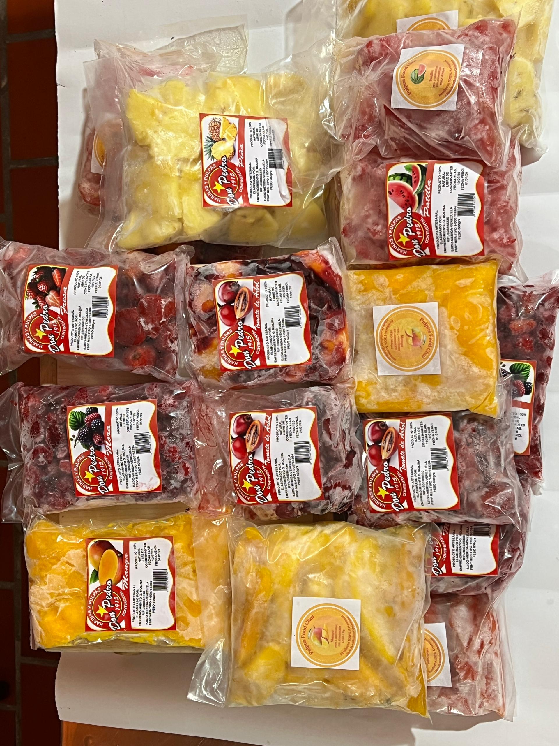 Surtido de pulpas de fruta natural Don Pedro: piña, patilla, fresa, mora, tomate de árbol y mango